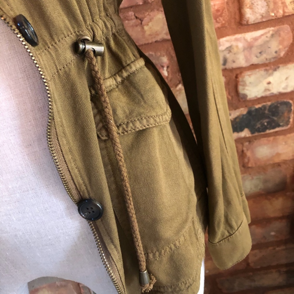 Lightweight Jacket - image 2